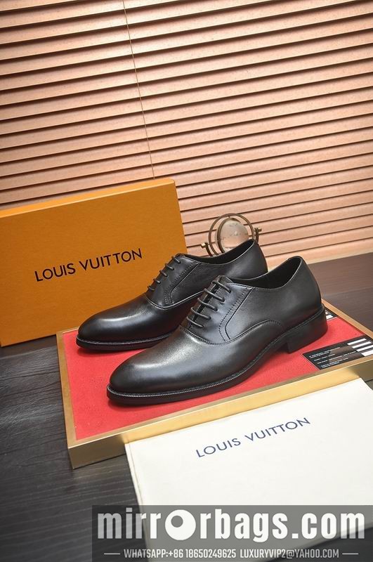 LV Replica Shoes LV sz38-45 mnf0665