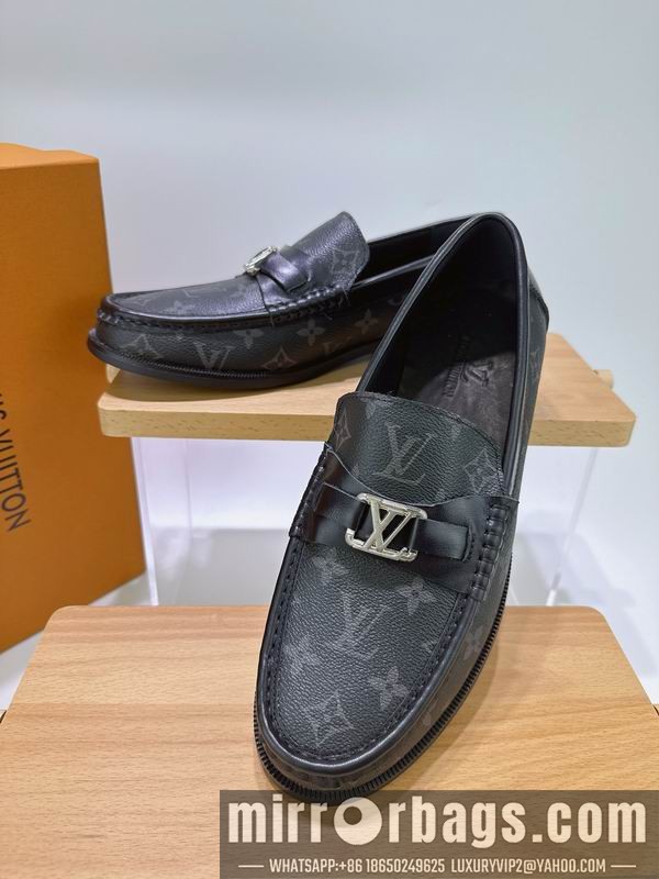 LV Replica Shoes LV sz38-45 mnf0628