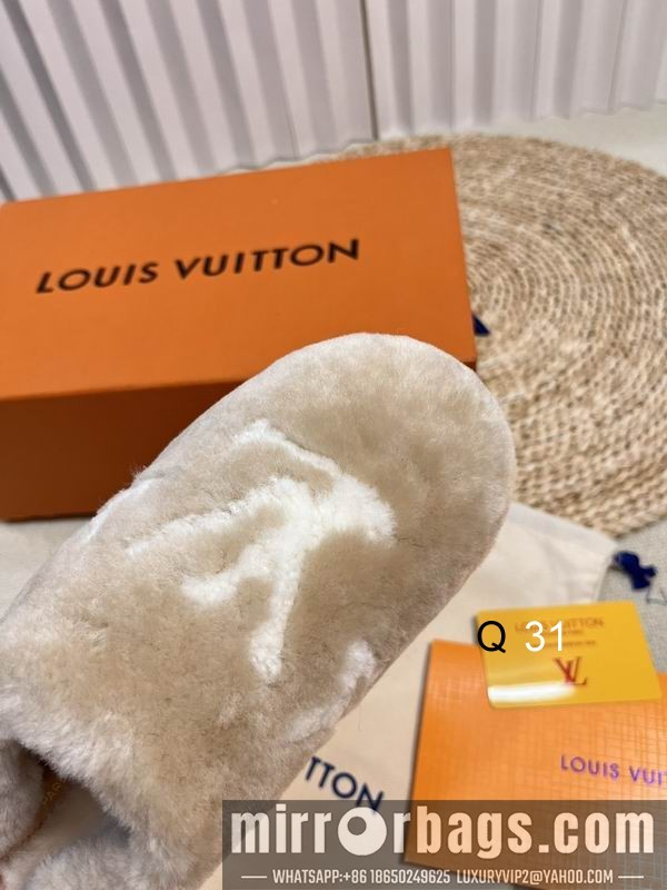 LV Replica Shoes LV sz35-40 YF1101