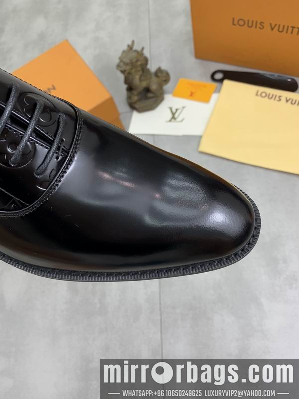 LV Replica ShoesLV sz38-45 mnf0310