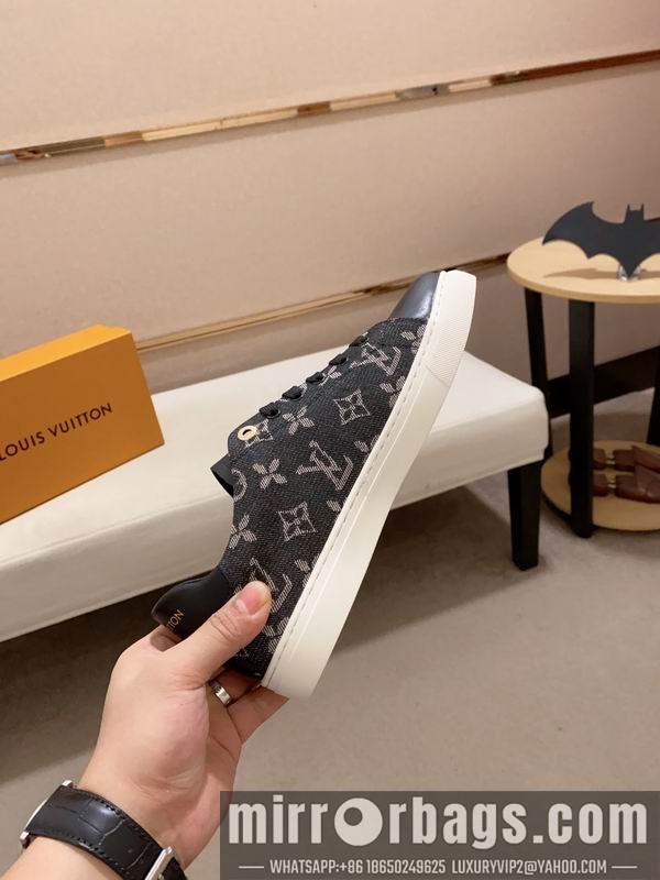 LV Replica Shoes LV sz38-44 mnf0172