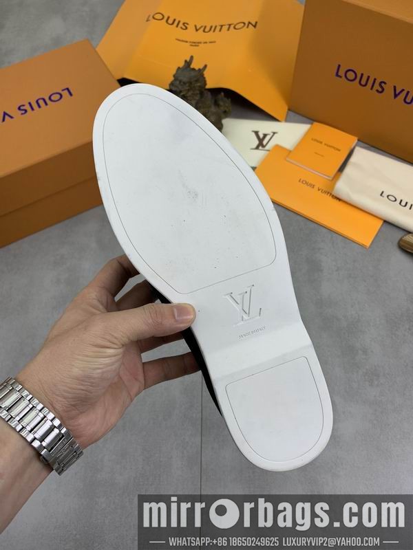 LV Replica Shoes LV sz38-45 mnf0523