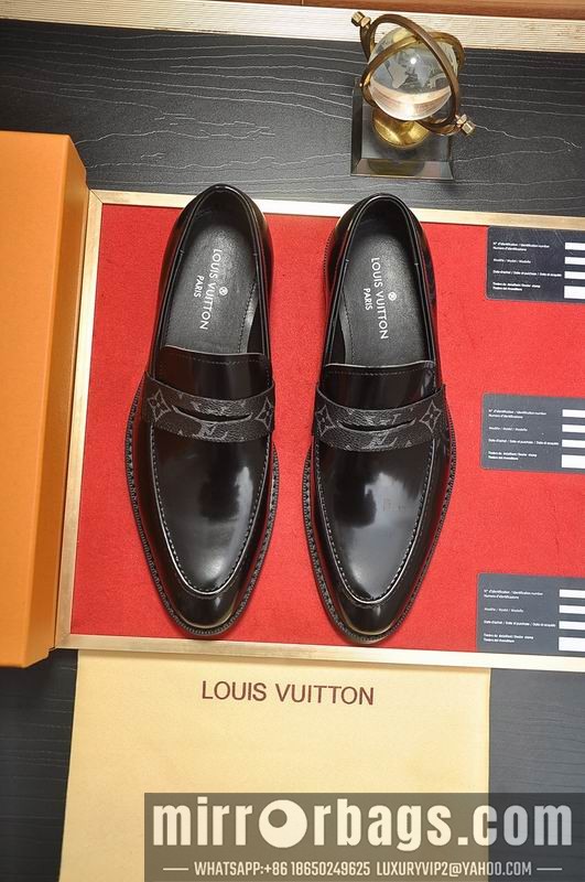 LV Replica Shoes LV sz38-45 mnf0459