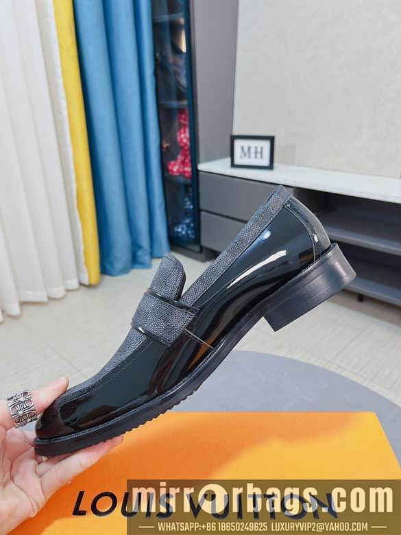 LV Replica Shoes LV sz38-44 2C n0626