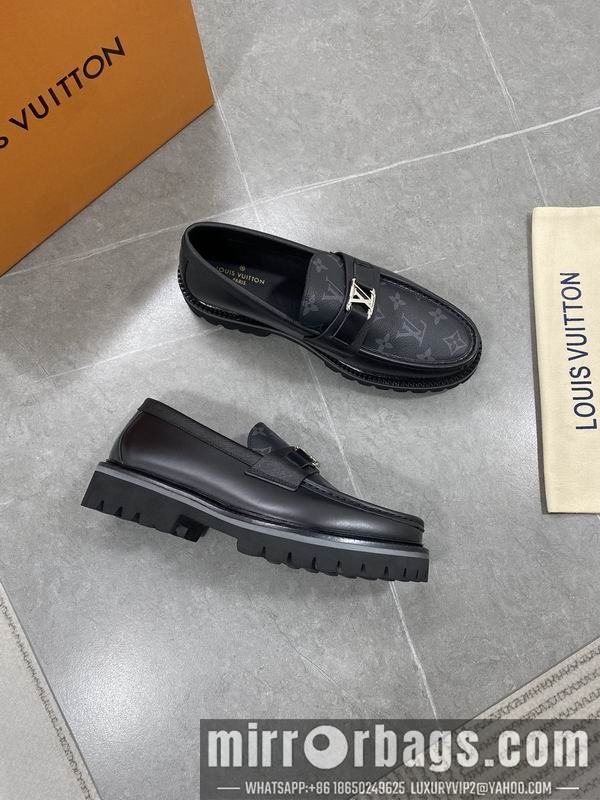 LV Replica Shoes LV sz38-45 mnf0153