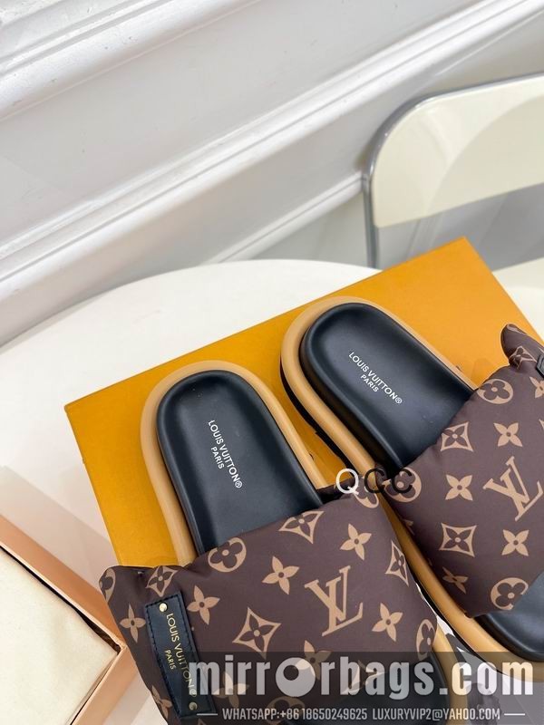 LV Replica Shoes LV sz35-44 XC0311