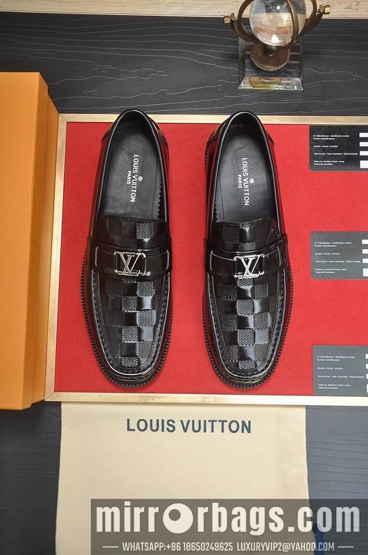 LV Replica Shoes LV sz38-45 mnf0561