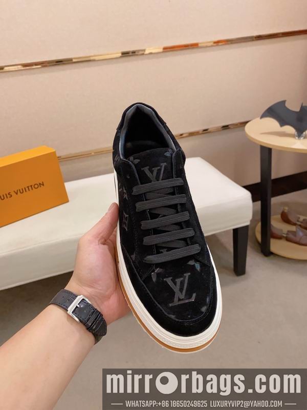 LV Replica Shoes LV sz38-44 mnf01114