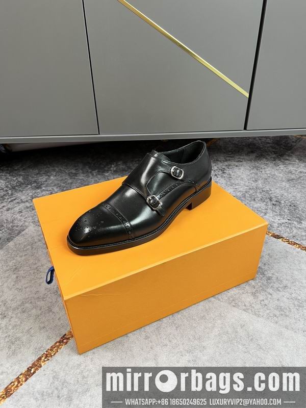 LV Replica Shoes LV sz38-45 mnf0111