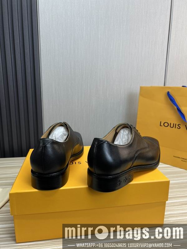 LV Replica Shoes LV sz38-45 mnf0341