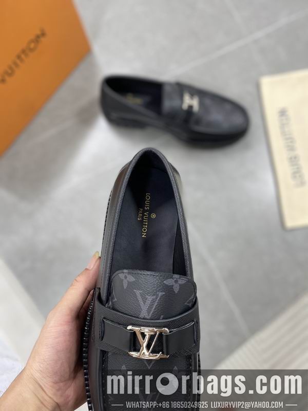 LV Replica Shoes LV sz38-45 mnf0153