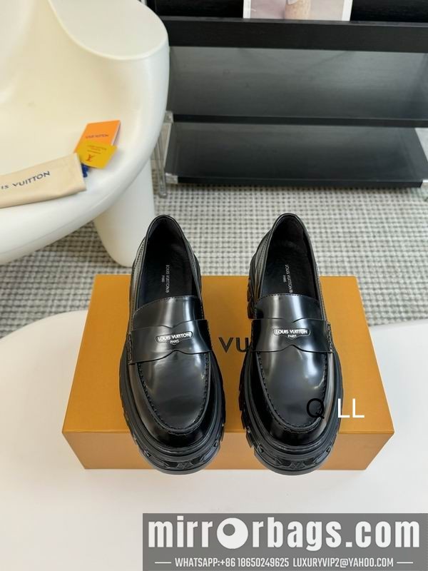 LV Replica Shoes LV sz35-40 LL1202