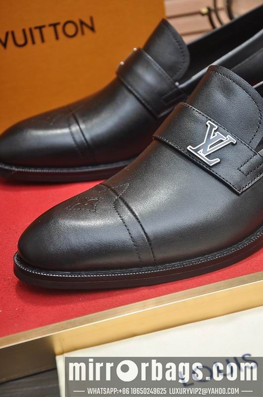 LV Replica Shoes LV sz38-45 mnf0663