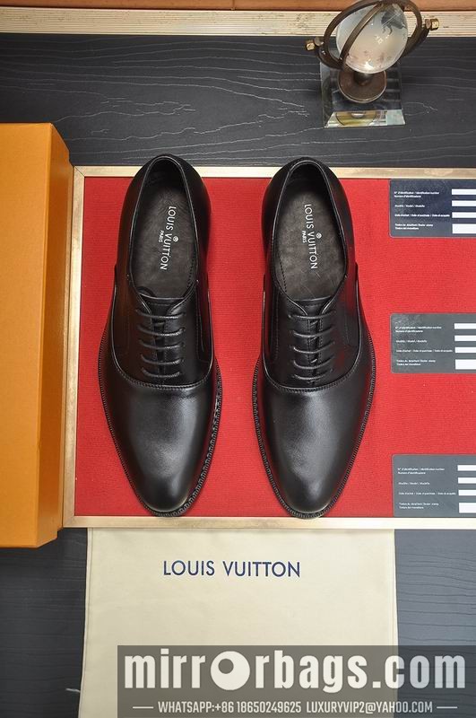 LV Replica Shoes LV sz38-45 mnf0665