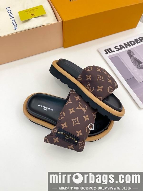 LV Replica Shoes LV sz35-44 XC0311