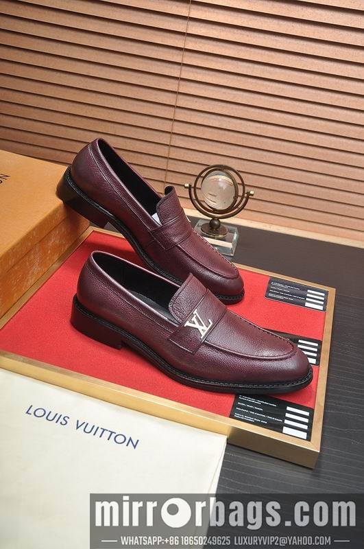 LV Replica Shoes LV sz38-45 mnf0610