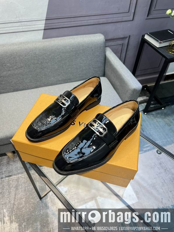 LV Replica Shoes LV sz38-45 mnf0515