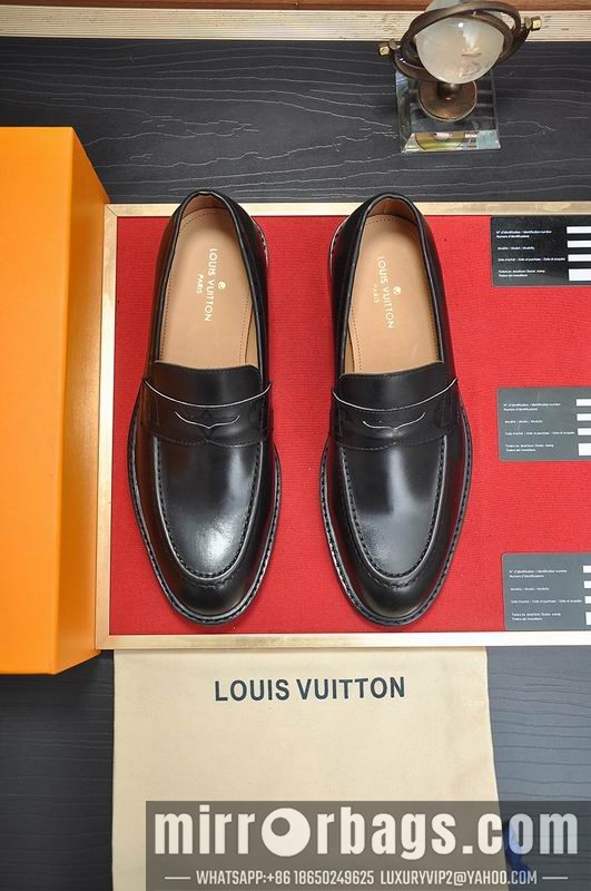 LV Replica Shoes LV sz38-45 mnf0731