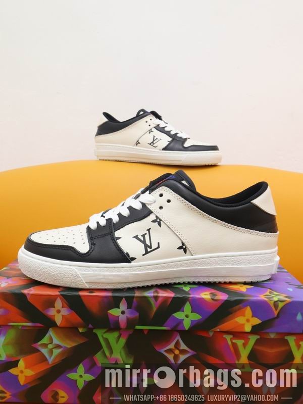 LV Replica Shoes LV sz38-44 mnf0199