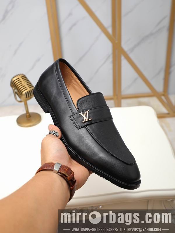 LV Replica Shoes LV sz38-44 mnf0130