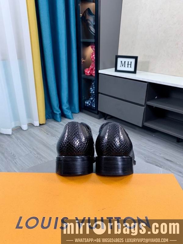 LV Replica Shoes LV sz38-44 mnf0143