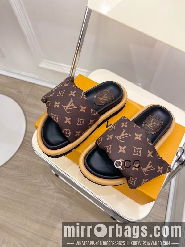 LV Replica Shoes LV sz35-44 XC0310