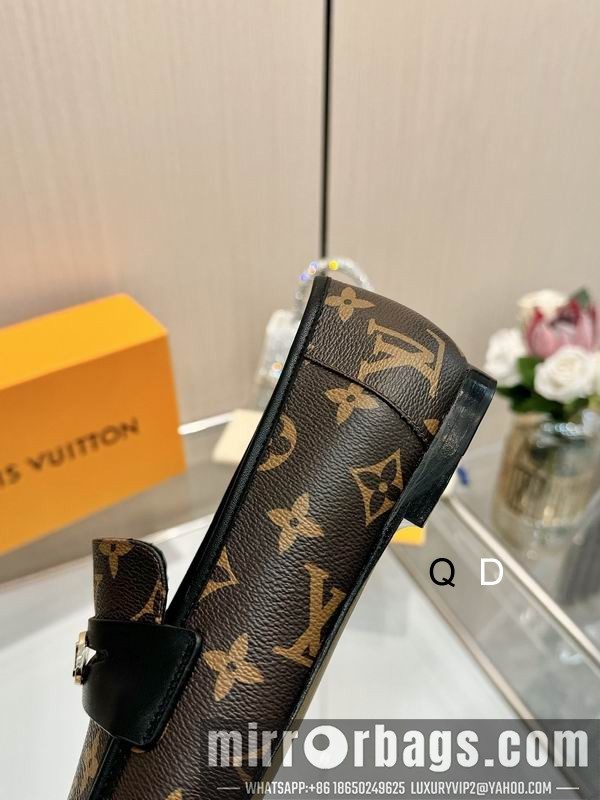 LV Replica Shoes LV sz35-40 GDT1001