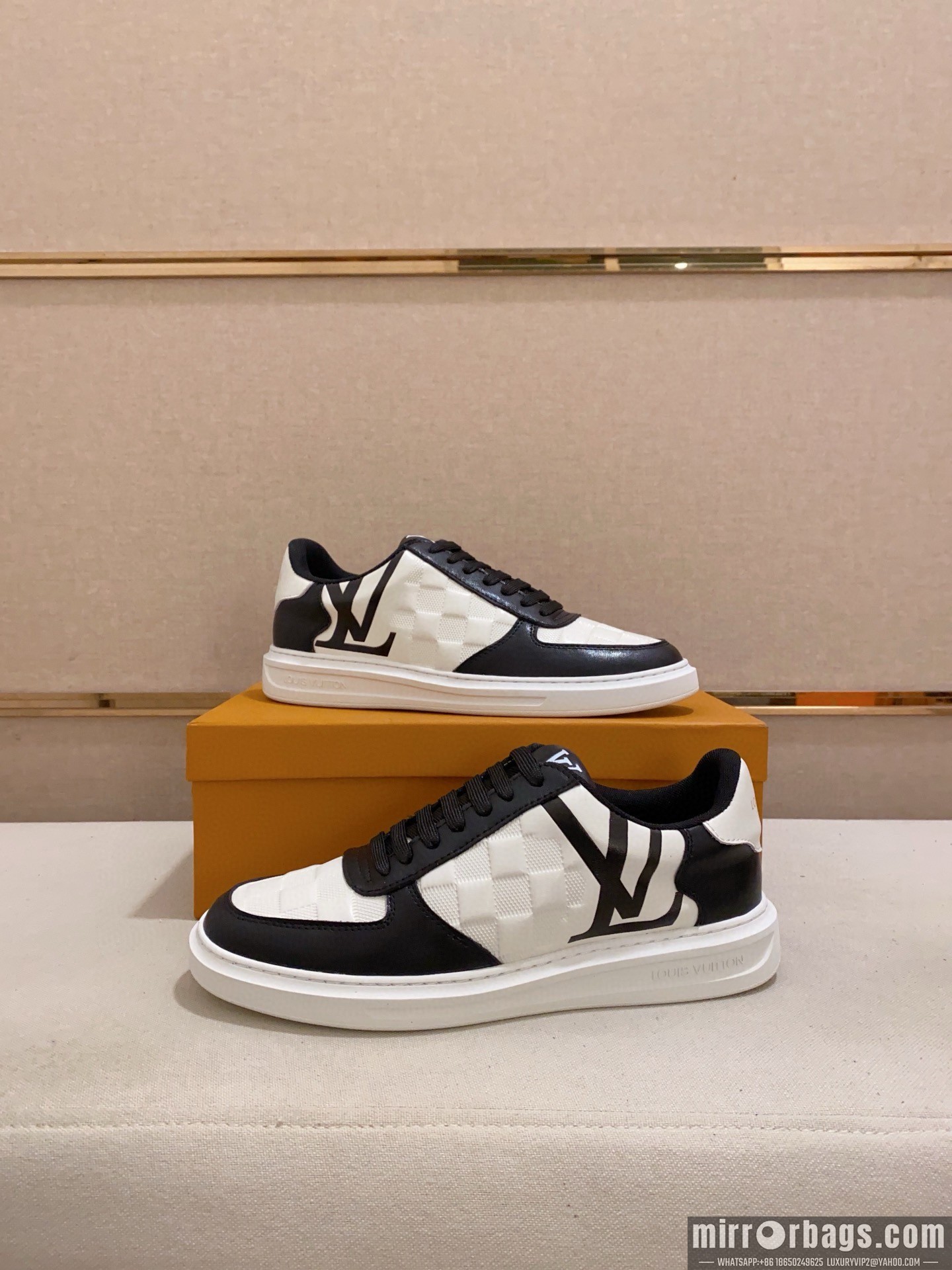 LV Replica Shoes LV sz38-44 hnh1201