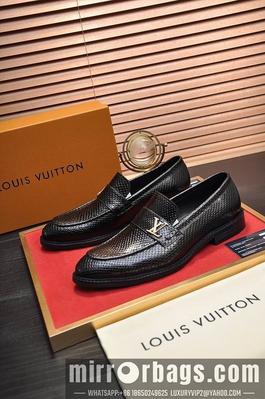 LV Replica Shoes LV sz38-45 mnf0375