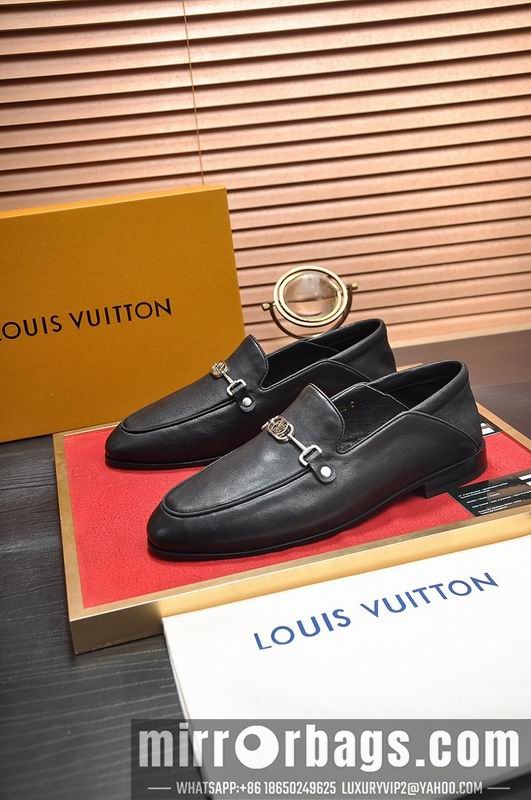 LV Replica Shoes LV sz38-45 mnf0507