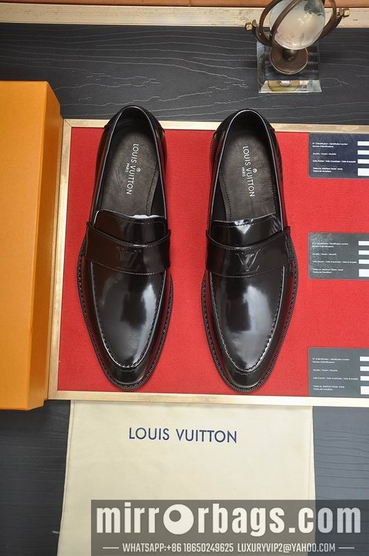 LV Replica Shoes LV sz38-45 mnf0660