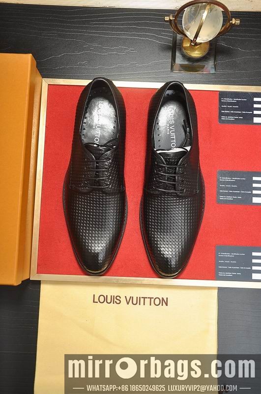 LV Replica Shoes LV sz38-45 mnf0357