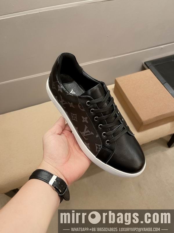 LV Replica Shoes LV sz38-45 mnf0201