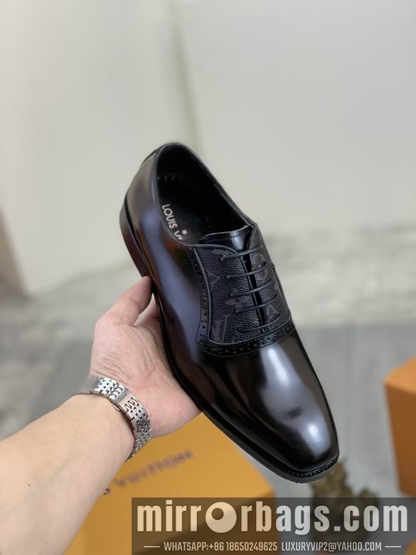 LV Replica Shoes LV sz38-44 0650