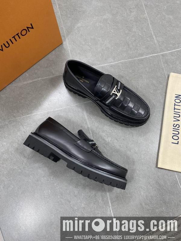 LV Replica Shoes LV sz38-45 mnf0155