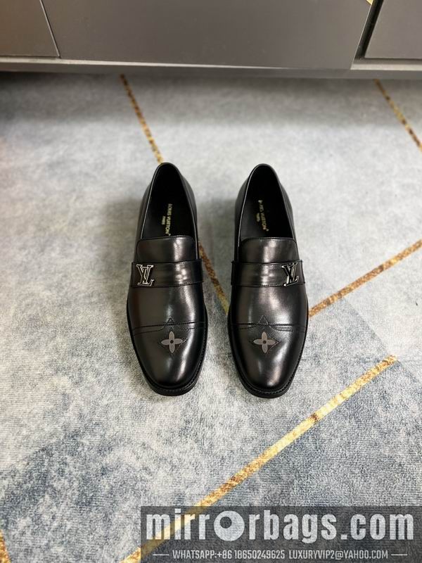 LV Replica Shoes LV sz38-45 mnf0103