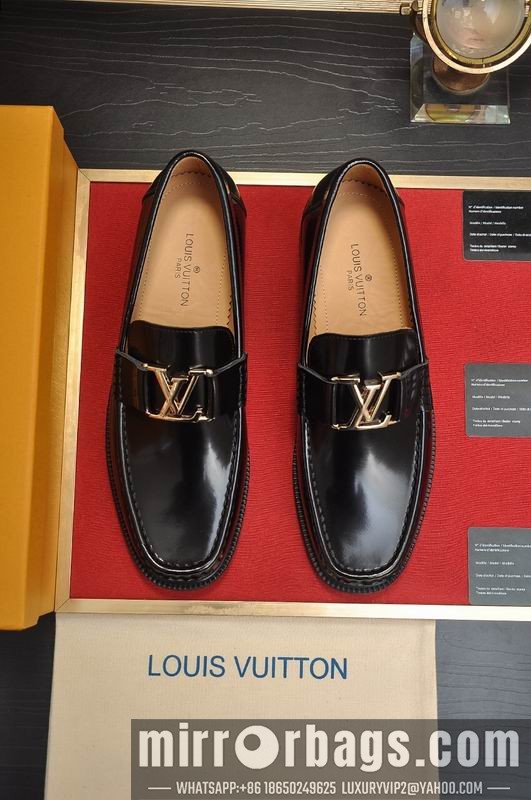 LV Replica Shoes LV sz38-45 mnf0435