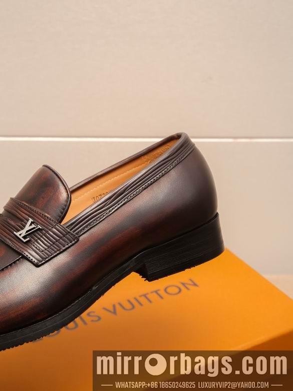 LV Replica Shoes LV sz38-44 0666