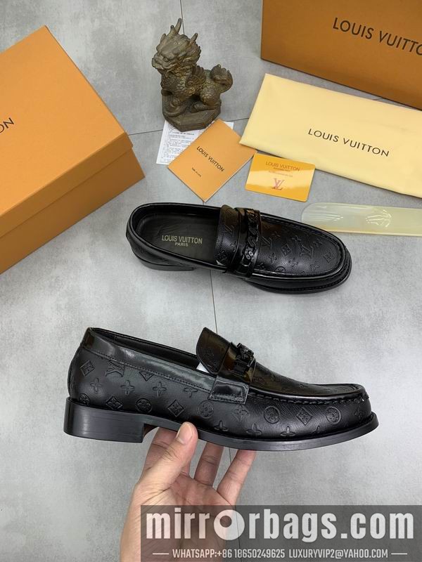 LV Replica Shoes LV sz38-45 mnf0406