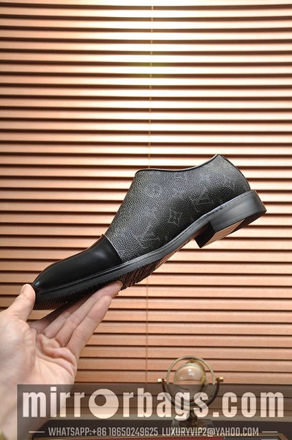 LV Replica Shoes22516113 SZ 38-44