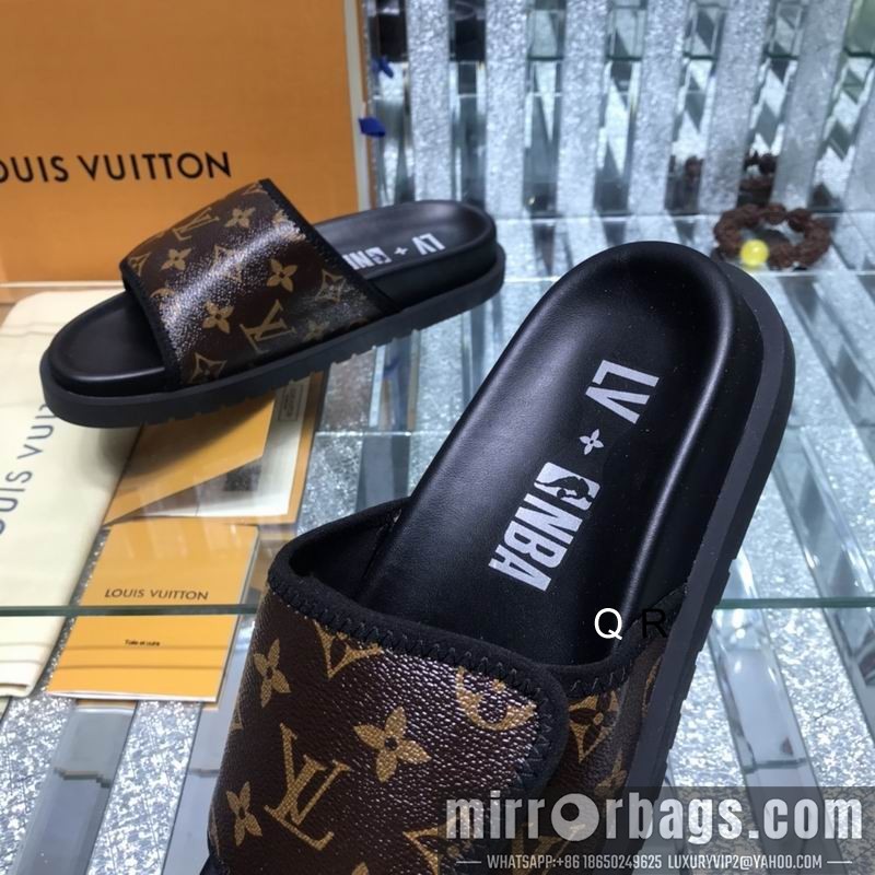 LV Replica Shoes LV sz35-44 CRQ0302