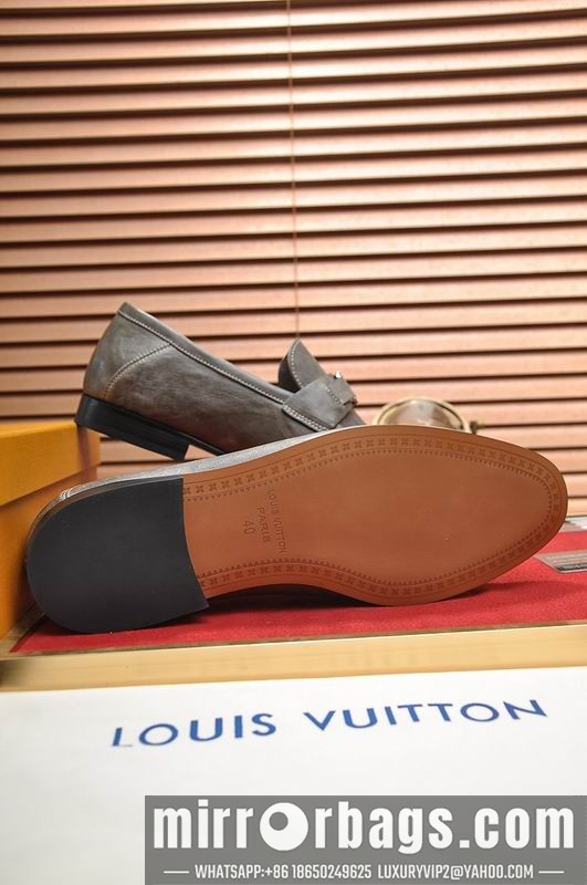 LV Replica Shoes LV sz38-45 mnf0504