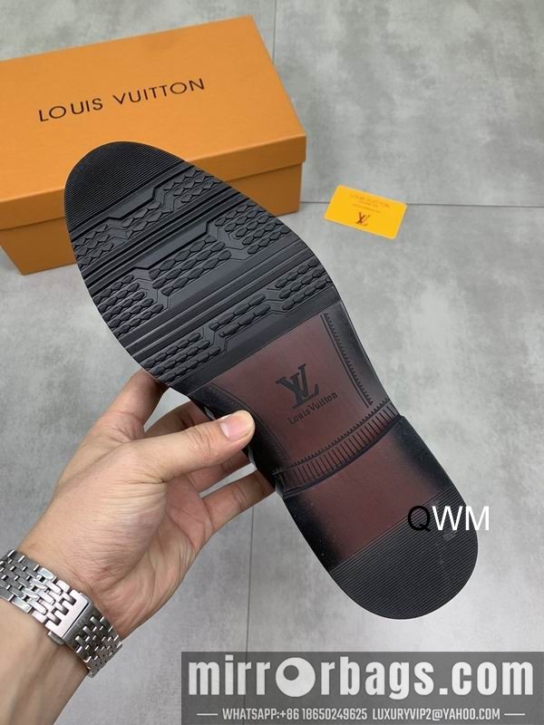 LV Replica Shoes LV colour sz38-45 WM0908