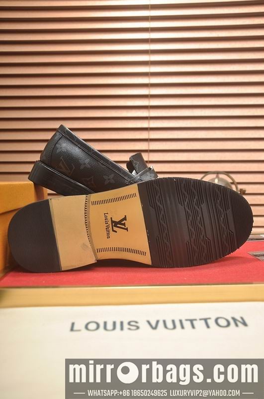 LV Replica Shoes LV sz38-45 mnf0415