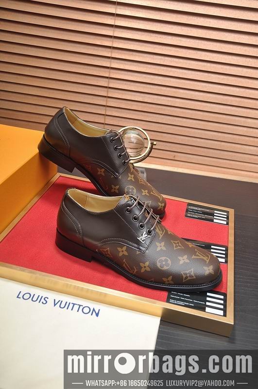 LV Replica Shoes LV sz38-45 mnf0412