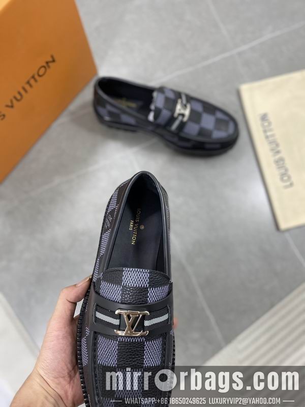 LV Replica Shoes LV sz38-45 mnf0152