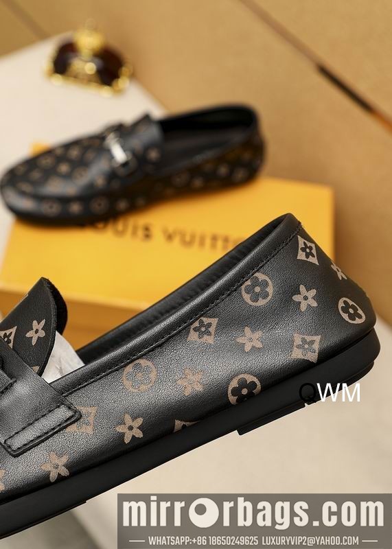 LV Replica Shoes LV colour sz38-45 WM0907