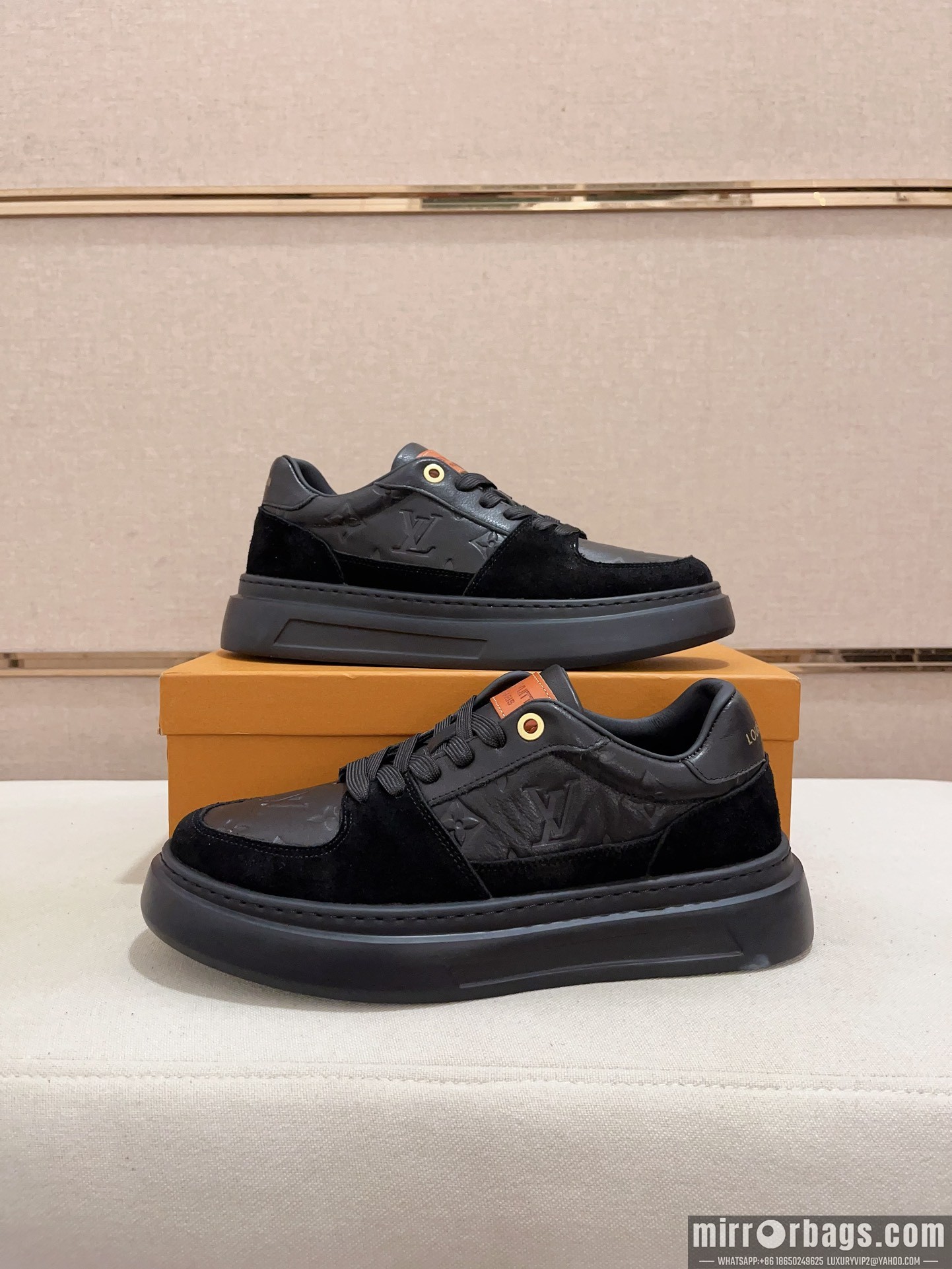 LV Replica Shoes LV sz38-44 hnh0237