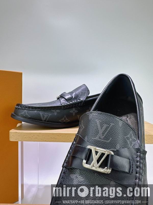 LV Replica Shoes LV sz38-45 mnf0628