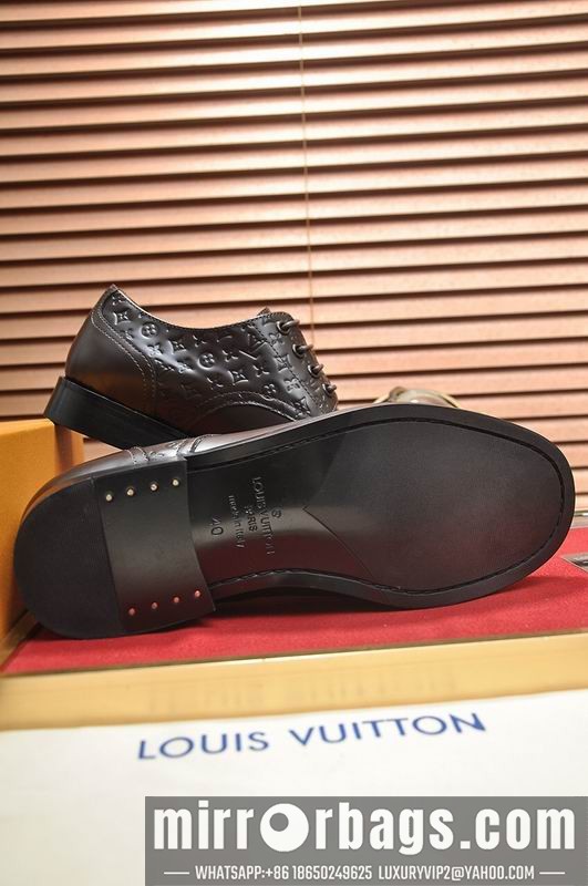 LV Replica Shoes LV sz38-45 mnf0411